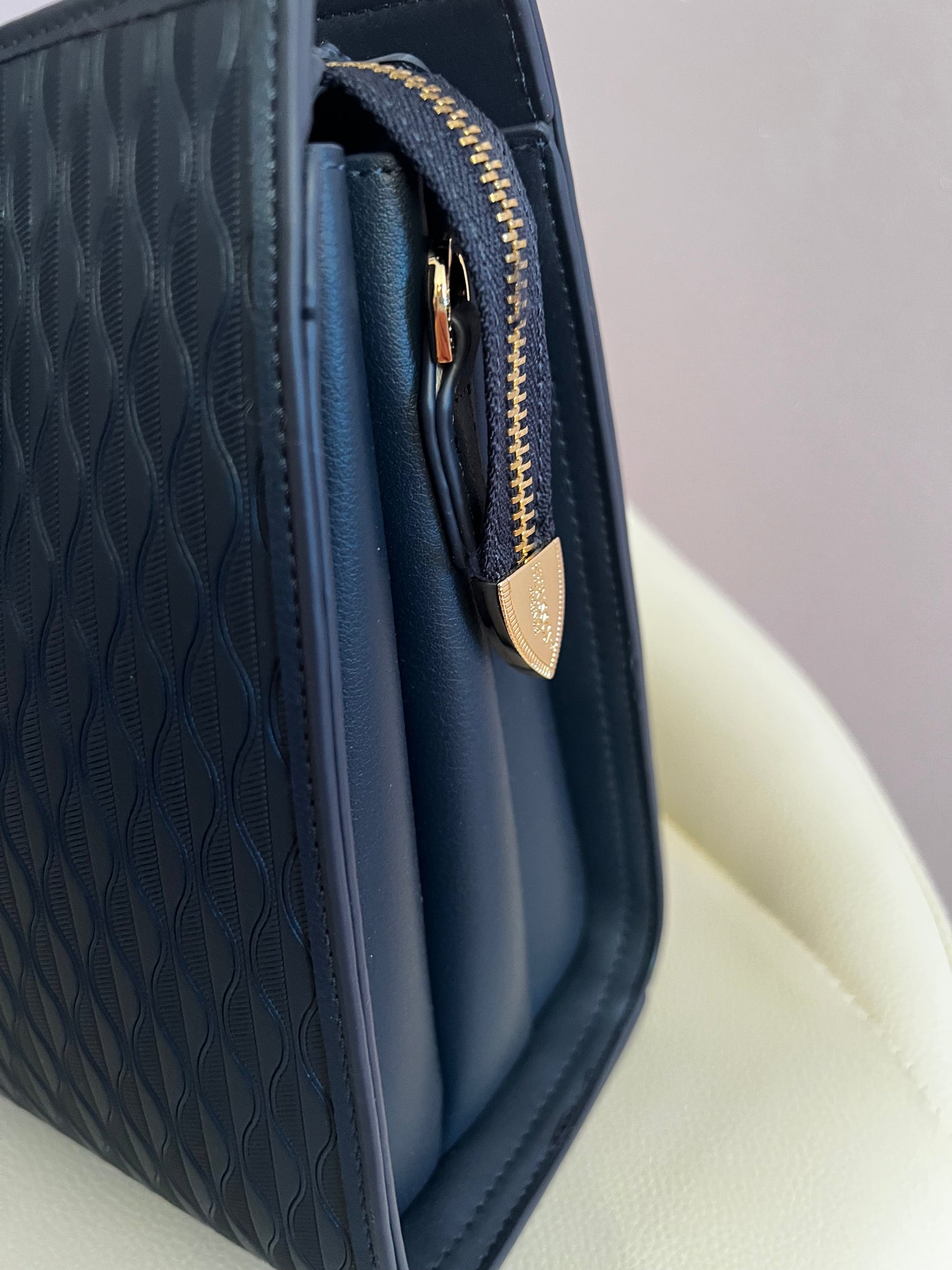 Midi Handtasche dunkelblau/grau