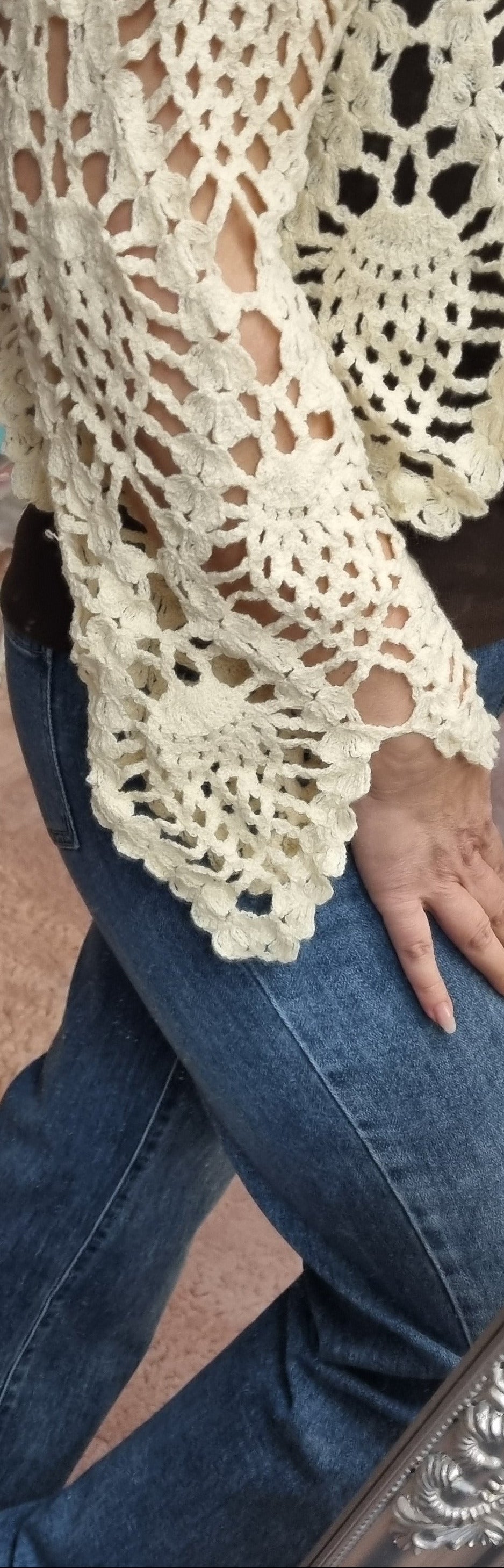 Crochet uni Häkelspitzen-Strickoberteil mit spitzem Saum